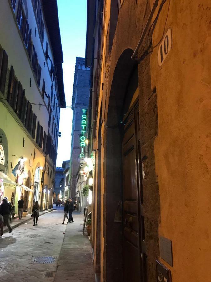 Leonardo'S Signoria Flat By Florencehospitality Zewnętrze zdjęcie
